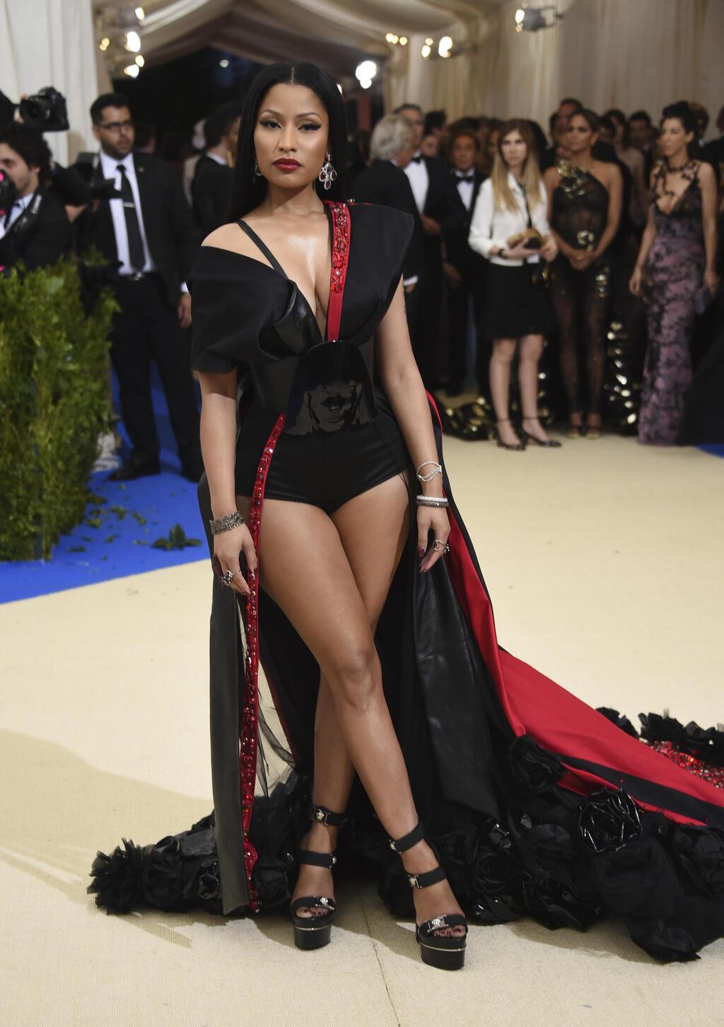 ניקי מינאז' בגאלה של המטרופוליטן, 2017