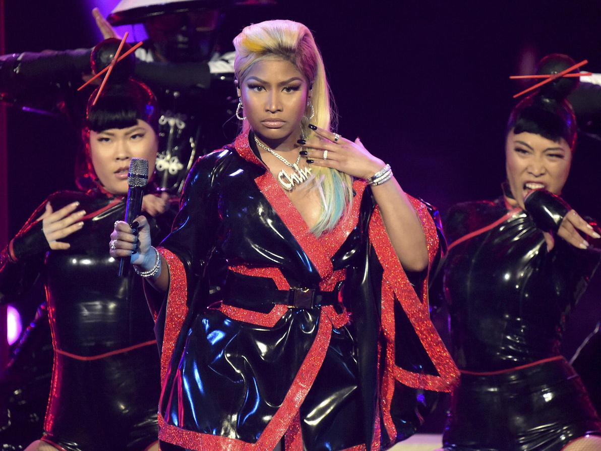 ניקי מינאז' בהופעה, 2018