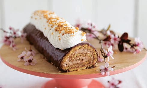 רולדת אגוזים במילוי קרם קפה וקוקוס