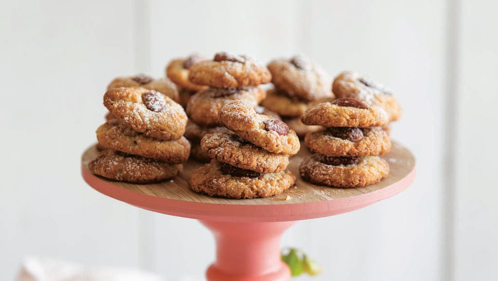  עוגיות טחינה  ושקדים