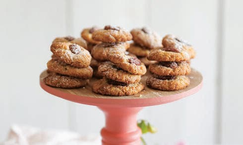  עוגיות טחינה  ושקדים