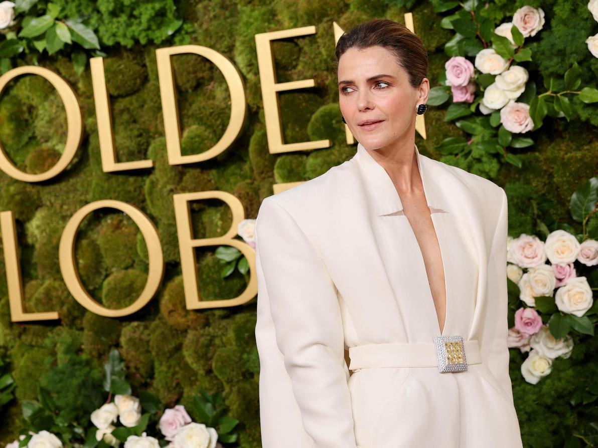 צחורה בטקס גלובוס הזהב, 2025 (צילום: Amy Sussman/Getty Images) קרי ראסל בטקס גלובוס הזהב, 2025