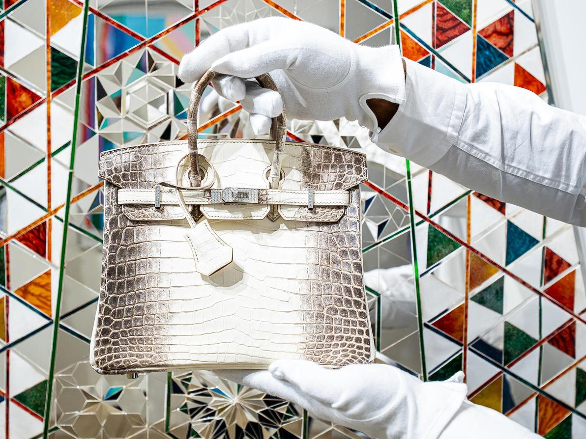 תיק בירקין 25 של הרמס במכירה פומבית בסותבי'ס, 2025