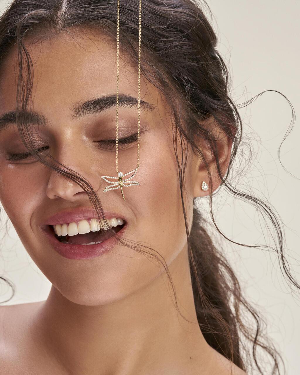 קולקציית השפיריות החדשה של "פדני". עדינות קסומה מתורגמת לתכשיט (צילום: שי כהן-ארבל) קולקציית השפיריות החדשה של פדני