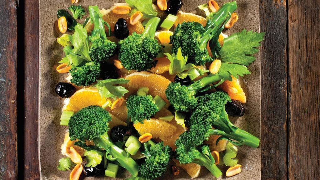 סלט ברוקולי ותפוזים