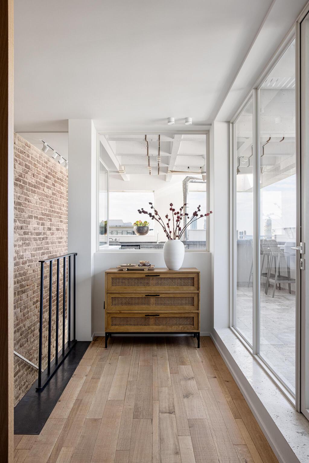 דירה קטנה בתל אביב, עיצוב: גלי בדש ולי שדמי חדד