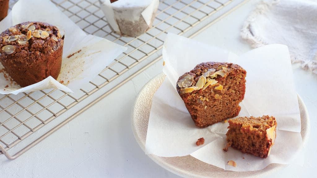 שאריות חרוסת הפכו למאפינס שקדים וחרוסת