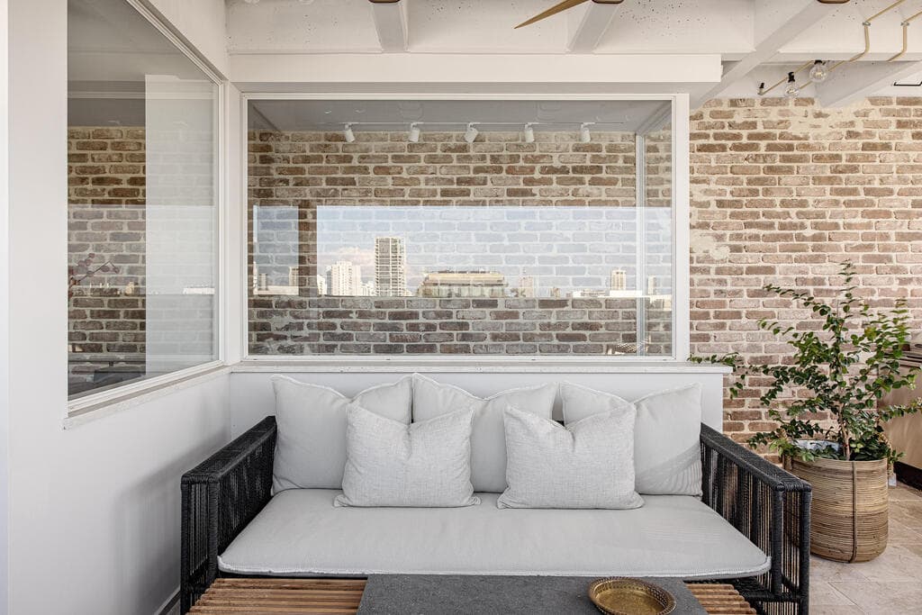 דירה קטנה בתל אביב, עיצוב: גלי בדש ולי שדמי חדד