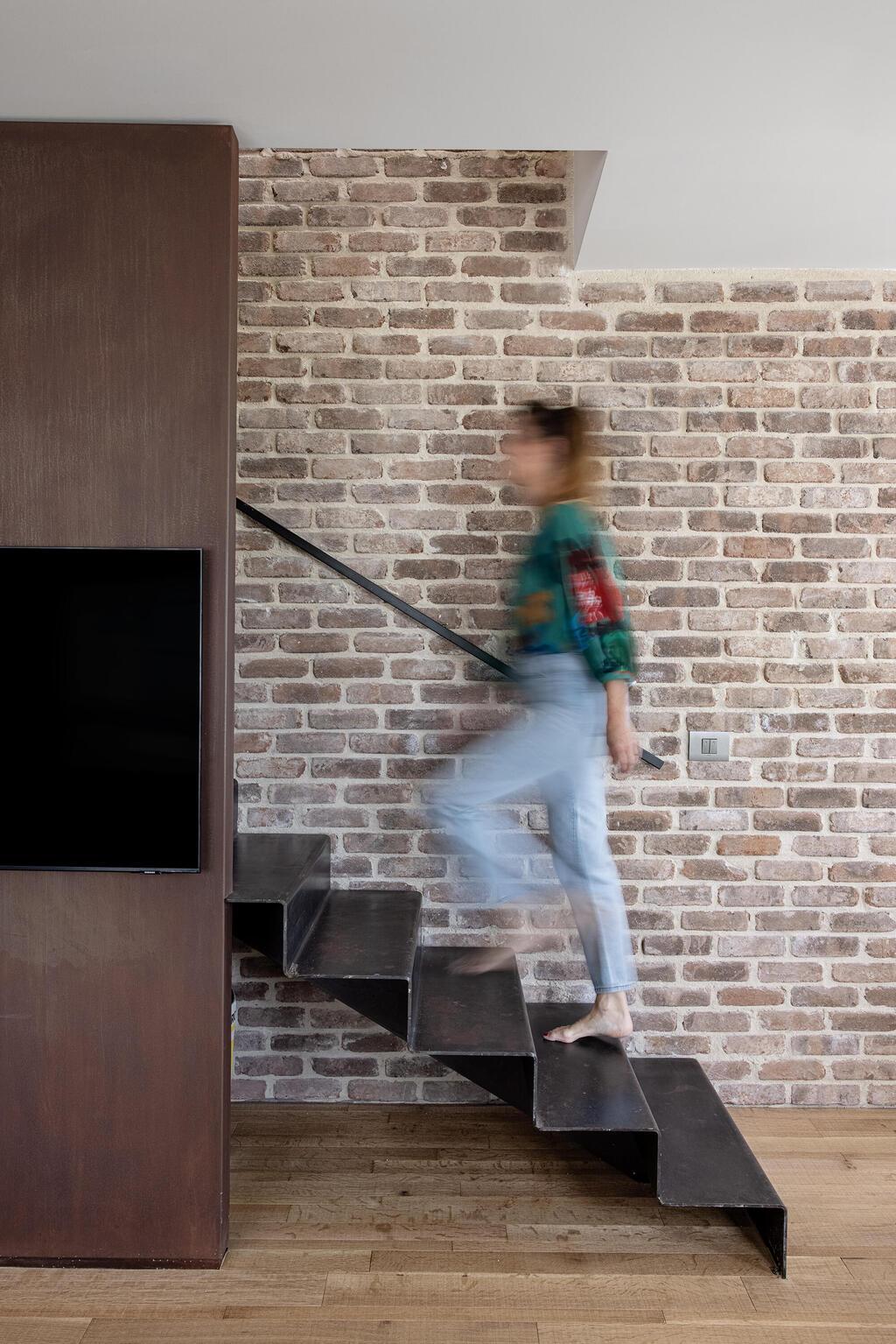 דירה קטנה בתל אביב, עיצוב: גלי בדש ולי שדמי חדד