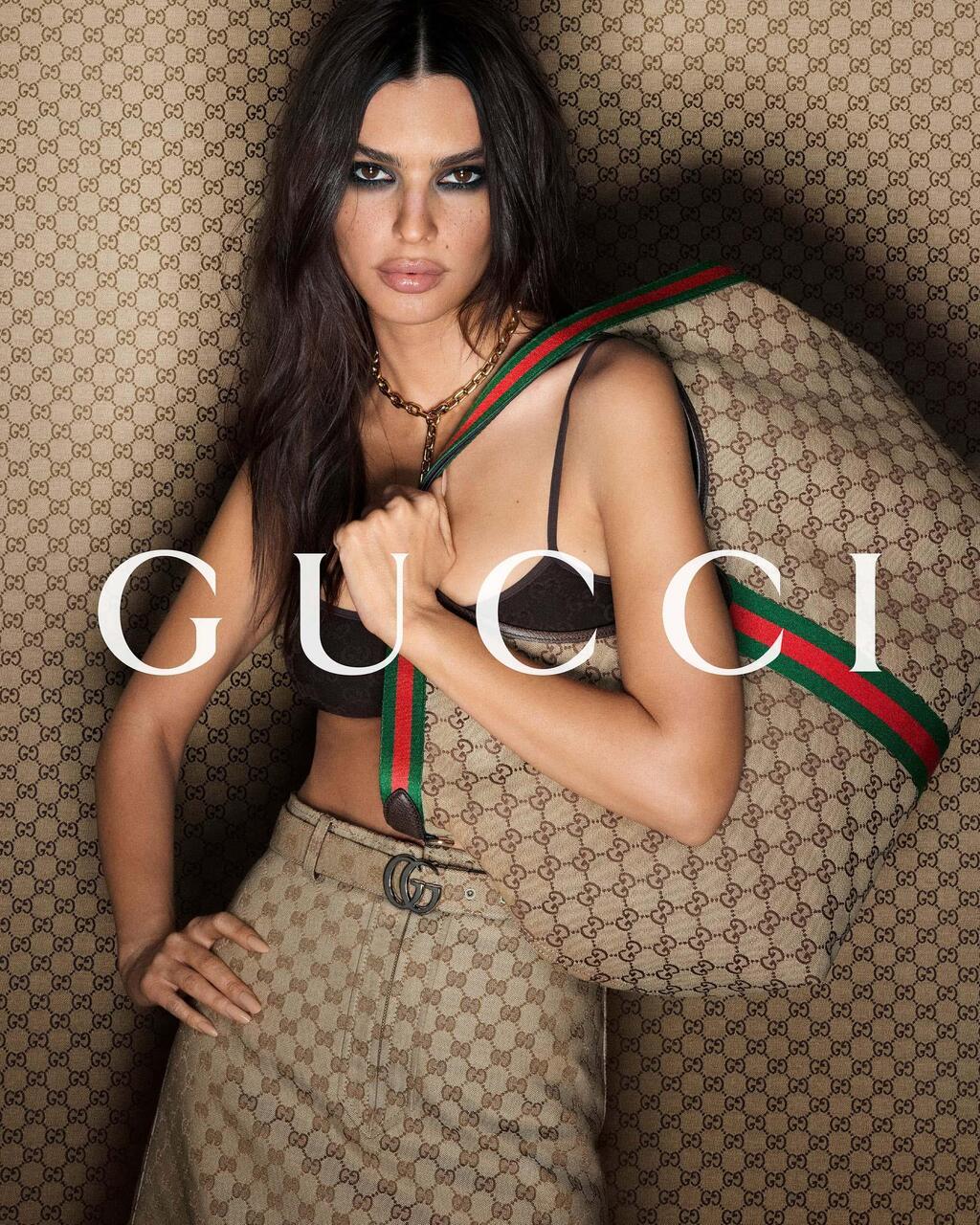 אמילי רטאייקאוסקי בקמפיין לתיק של גוצ'י