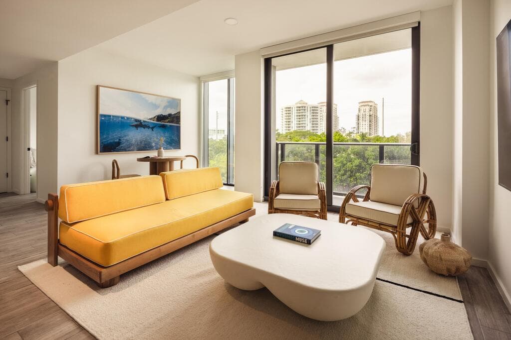 אחת מכ־7,500 יחידות דיור הנמצאות בכמה מוקדים בדרום פלורידה (צילום באדיבות FLOW) עיצוב הפנים של הדירות, BRICKELL