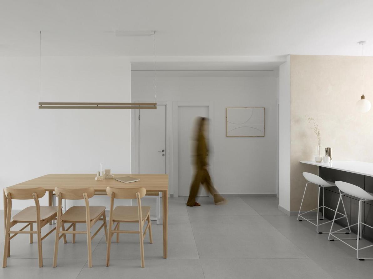 דירת סבתא שעברה מהפך (צילום: גדעון לוין) שיפוץ דירה ישנה, עיצוב: שרון קנת