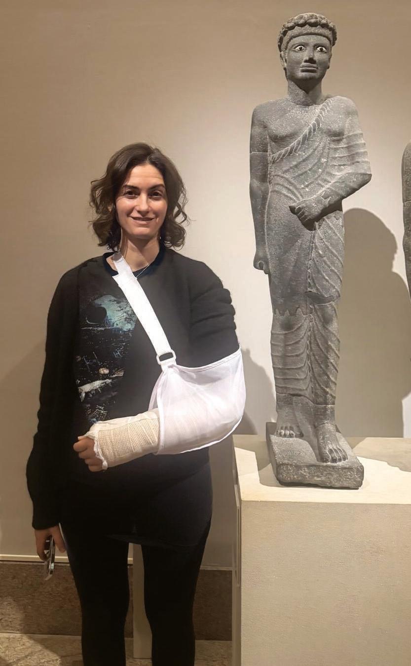 חבושה, לאחר הפציעה (צילום: אלבום פרטי) חבושה, לאחר הפציעה