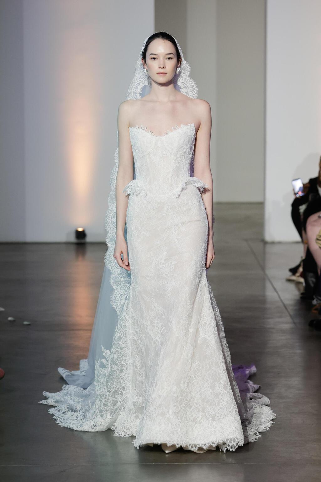 התצוגה של ליהי הוד בשבוע האופנה לכלות בניו יורק (צילום: first VIEW) התצוגה של ליהי הוד בשבוע האופנה לכלות בניו יורק, 2026