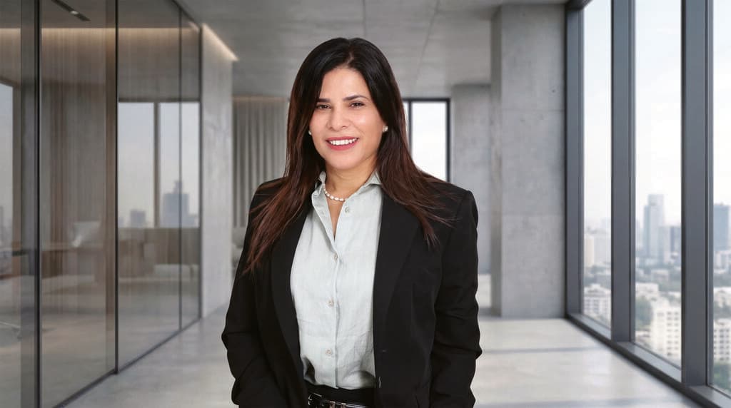 כרמית בנאדו, מנהלת שינויי דיירים