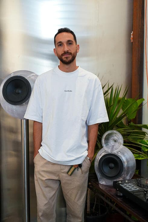 דן סרוסי. "עיצבתי את הרמקול הראשון כשהייתי במילואים בתוך אוהל"