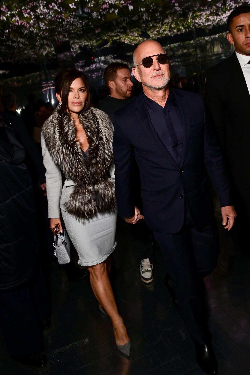 לורן סנצ'ז וג'ף בזוס בתצוגת הוט קוטור לאביב-קיץ 2026 של דיור