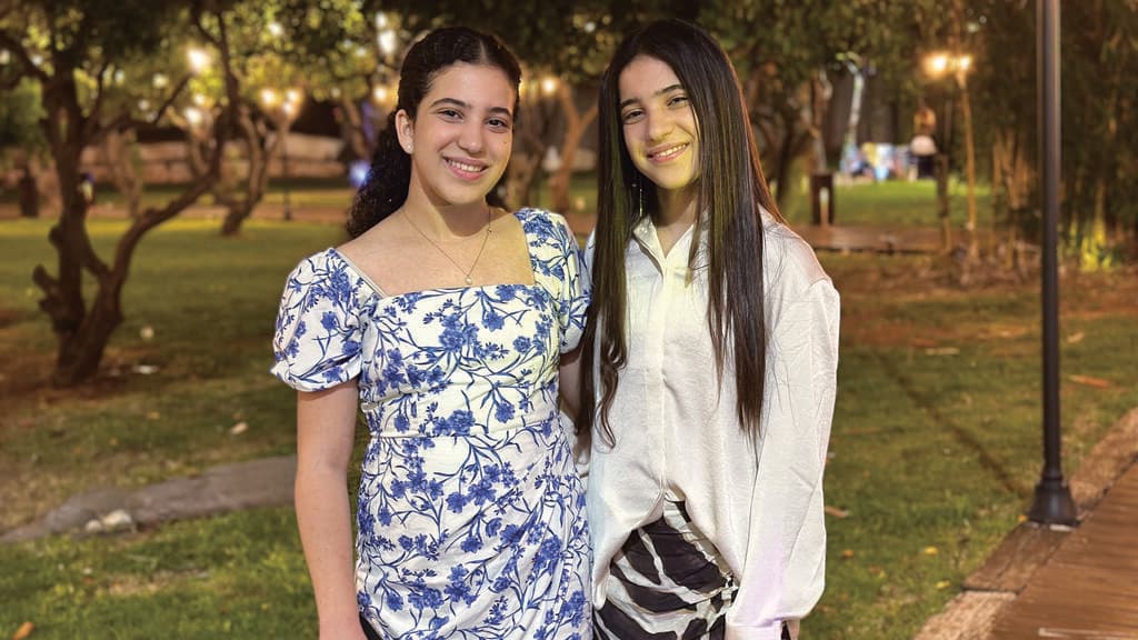 עדי ותמר וגון, מנלות קייטנה