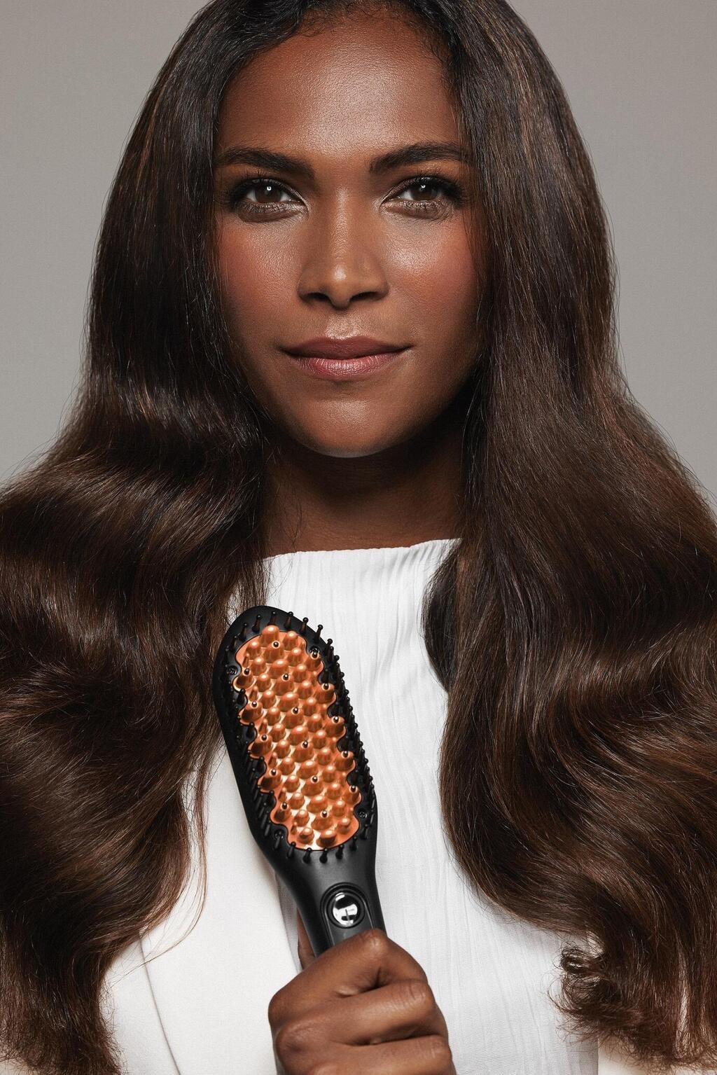 המברשת המחליקה הראשונה בעולם