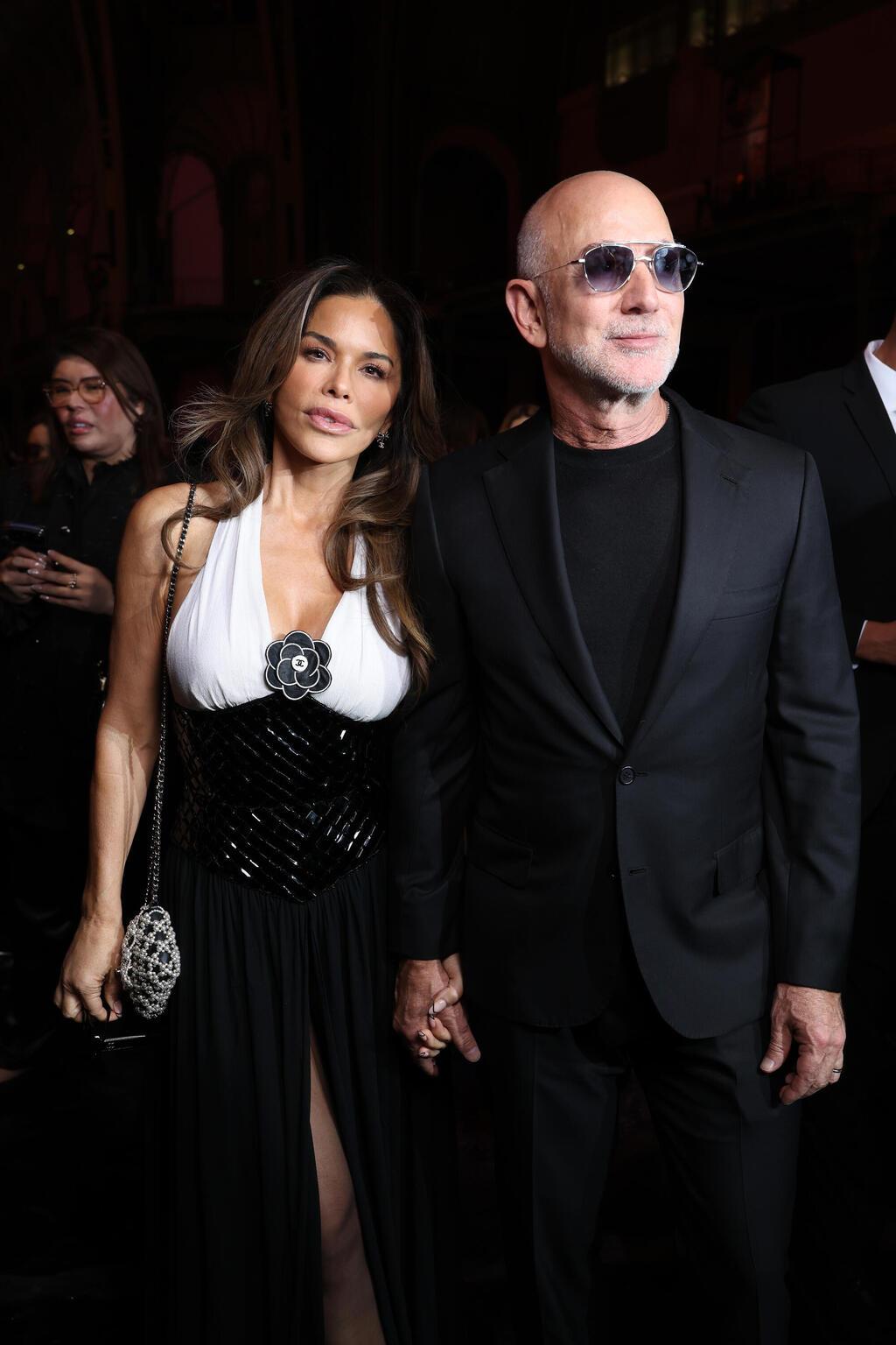 לורן סנצ'ז וג'ף בזוס בתצוגת אביב-קיץ 2026 של שאנל