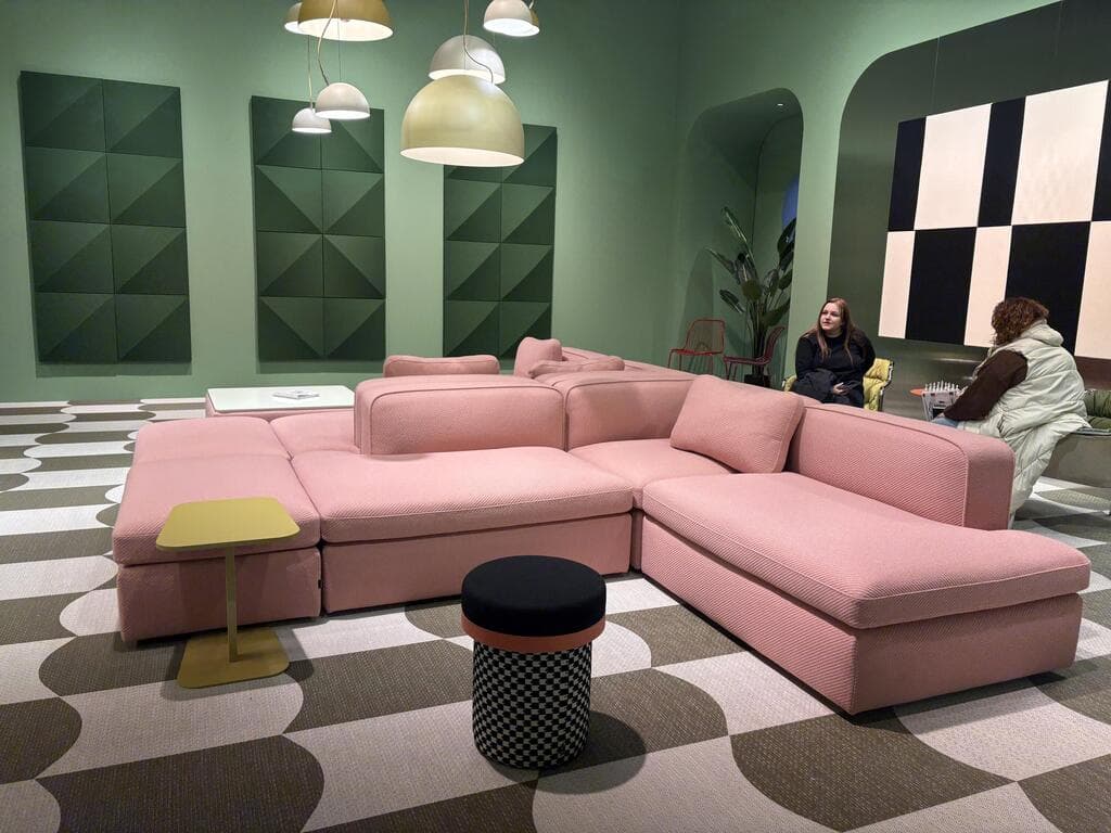 ישיבה שמעודדת שיח, מתוך שבוע העיצוב במילאנו