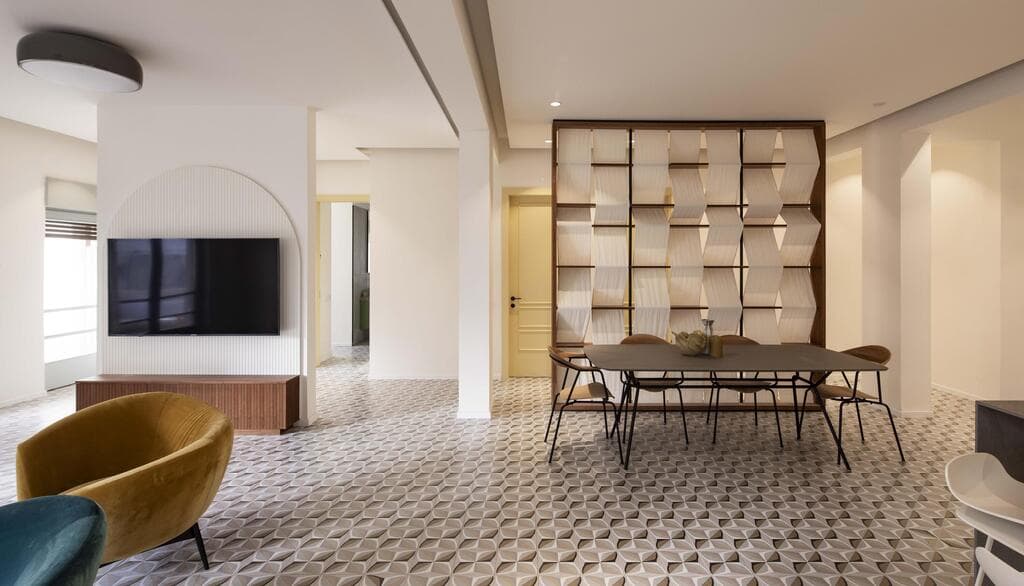 דירה 4, הירקון 70