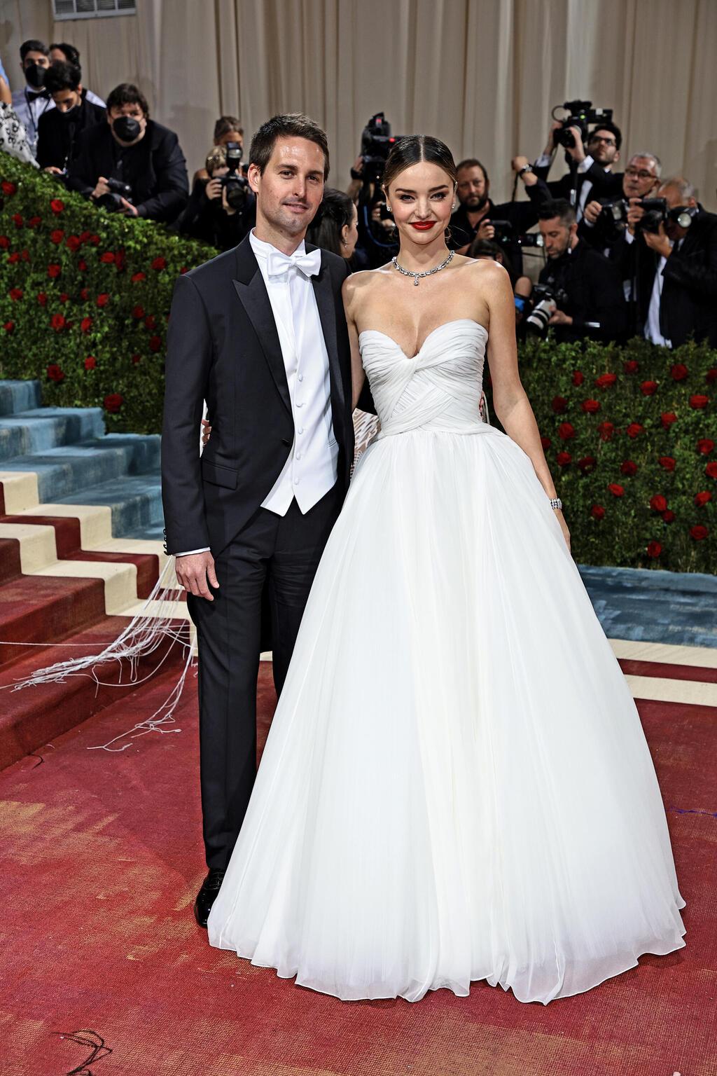 מירנדה קר ואוון שפיגל בגאלה של המטרופוליטן, 2022