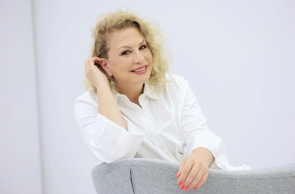 נטע פור איזנברג. "לפעמים אחד מבני הזוג נכנס לסקס לא כי הוא באמת רוצה, אלא כי הוא מרגיש שזה ירגיע את הצד השני" (צילום: ג'ני ירושלמי, דוברות איכילוב) נטע פור איזנברג. "לפעמים אחד מבני הזוג נכנס לסקס לא כי הוא באמת רוצה, אלא כי הוא מרגיש שזה ירגיע את הצד השני"