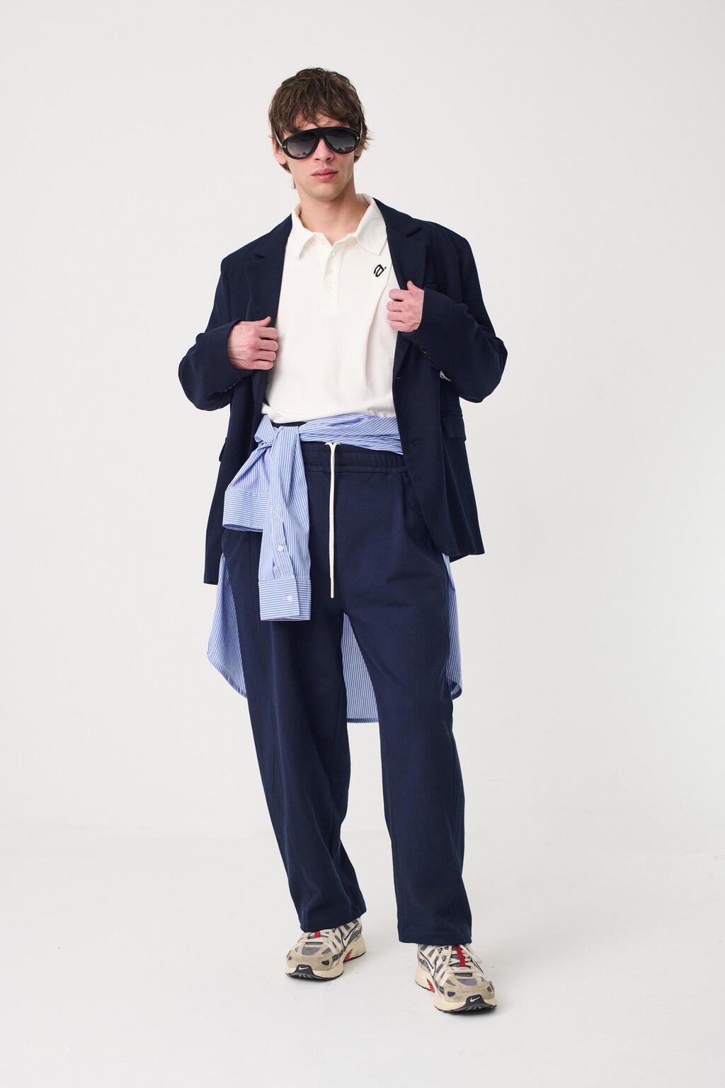 עיצובים של שיר שטרקר למותג Assemble (צילום: שלו אריאל) עיצובים של שיר שטרקר למותג Assemble