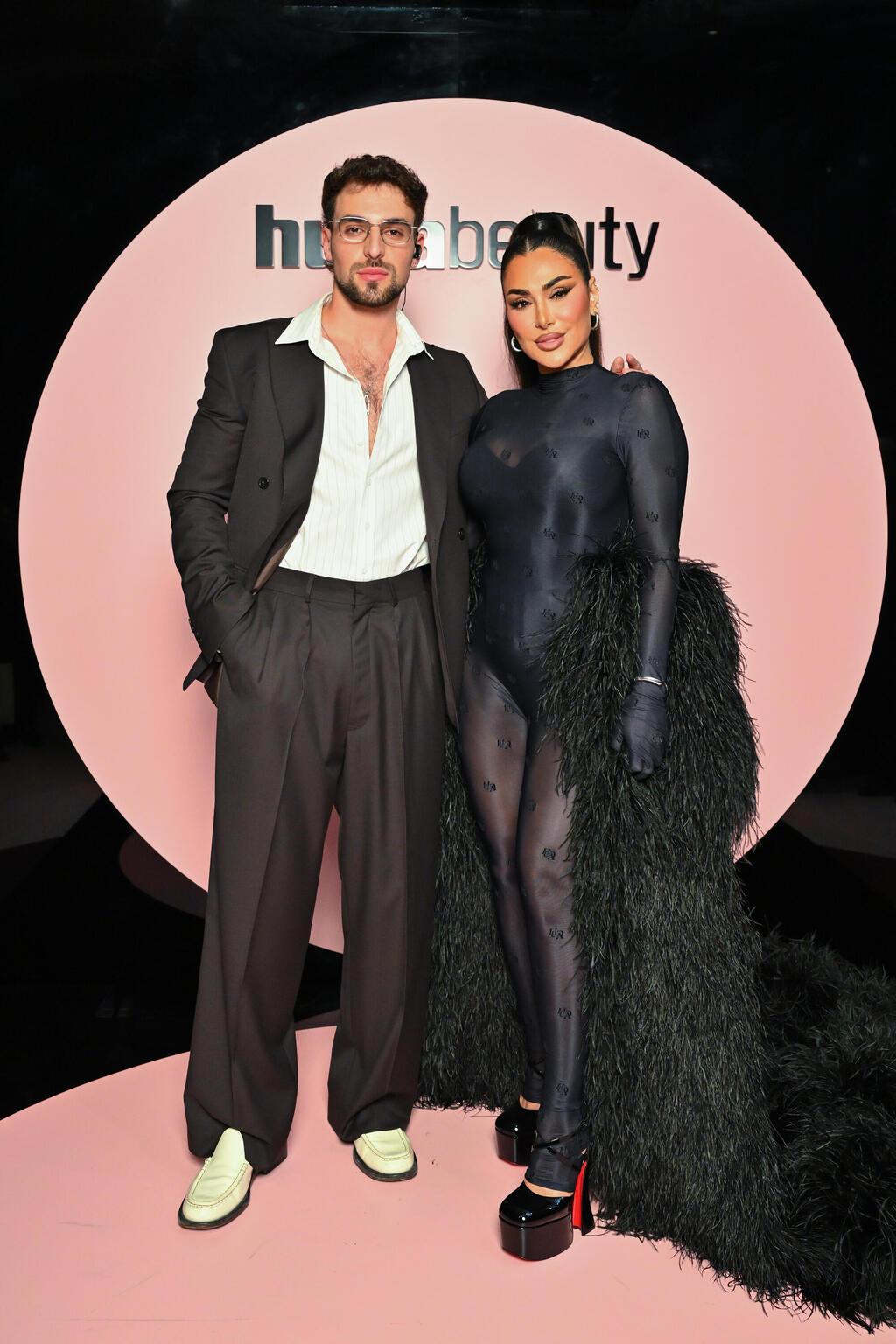 סנט לבנט והודה קטאן בדובאי, 2026 (צילום: Cedric Ribeiro/Getty Images for Huda Beauty) סנט לבנט והודה קטאן בדובאי, 2026