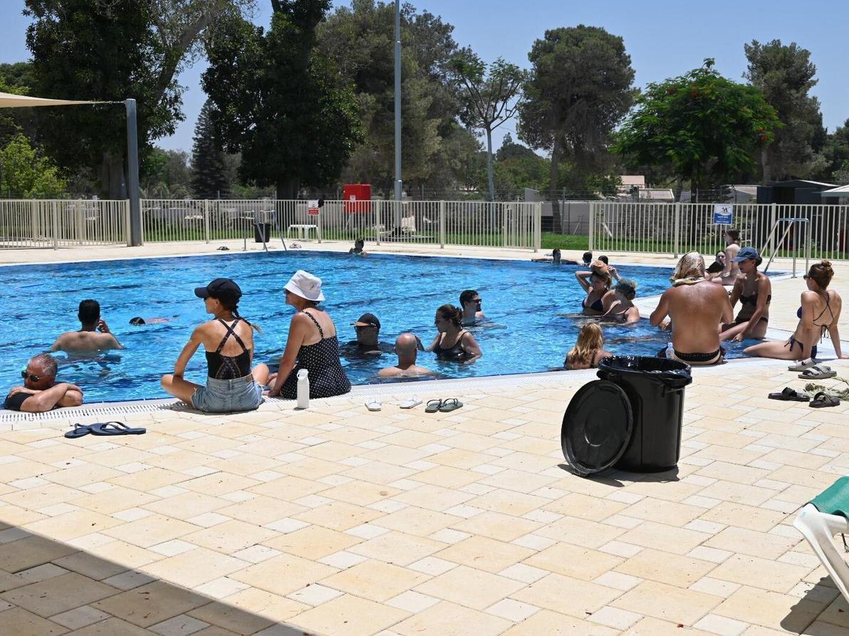 הבריכה המשופצת בקיבוץ כפר עזה (צילום: זהר שפק) הבריכה המשופצת בקיבוץ כפר עזה