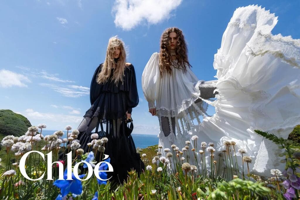 קמפיין הסתיו של קלואה (צילום: Inez and Vinoodh) קמפיין סתיו 2026 של קלואה