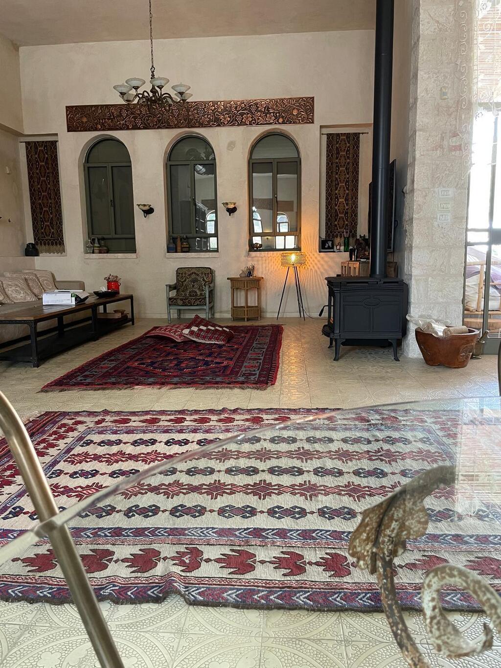 תחושת חמימות (צילום: גלית רוזי) הבית במושב סגולה