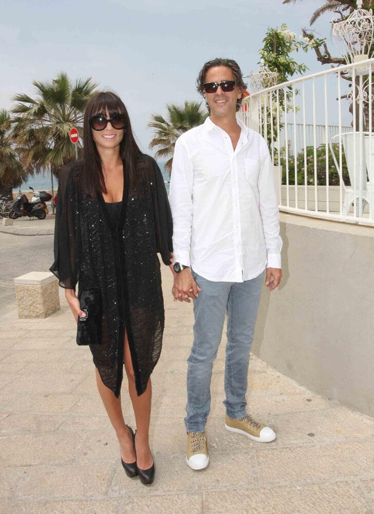 ''כשאתה מכיר מישהי אתה לא עושה חישובים של צעירה''. עם אשתו לשעבר, קארין כהן (צילום: ענת מוסברג) ''כשאתה מכיר מישהי אתה לא עושה חישובים של צעירה''. עם אשתו לשעבר, קארין כהן