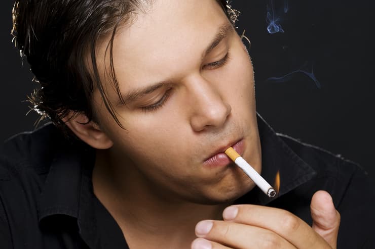 שמונה מכל עשרה צפויים לחזור לעשן תוך פחות משנה, לאחר שימוש בתרופה המיועדת לגמילה מעישון