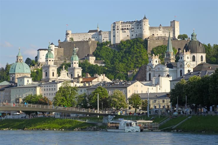 מצודת זלצבורג באוסטריה