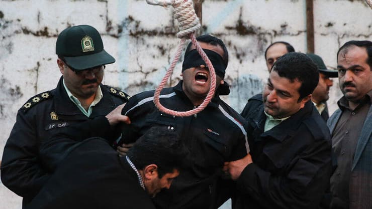ב-2014 באיראן: משפחת הנרצח חסה על הרוצח - ההוצאה להורג בוטלה ברגע האחרון 