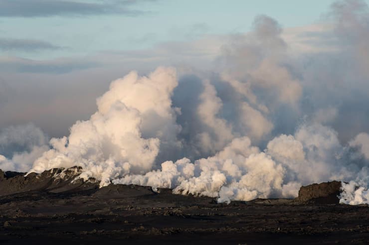 התפרצות הר געש באיסלנד. הפעם לא צפויים שיבושי טיסות