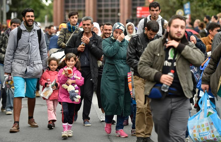 מהגרים מהמזרח התיכון מגיעים לדורטמונד ב-2015