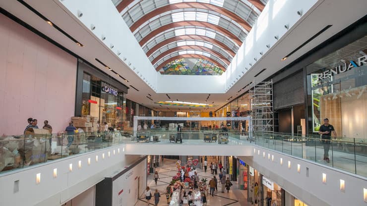 קניון איילון (צילום: אוראל כהן) קניון איילון