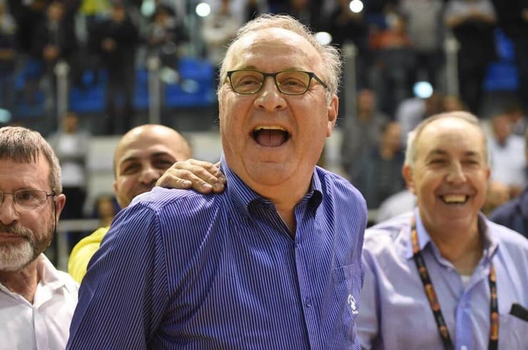 10 אליפויות ישראל כמאמן ראשי במכבי ת"א