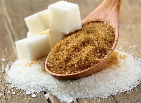 כמויות גדולות של סוכר קשורות להתפתחותן של מחלות רבות, ביניהן סוכרת סרטן והשמנה