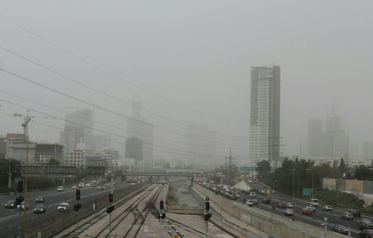 זיהום אוויר בתל אביב