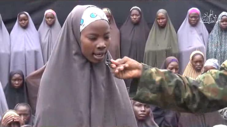 הנערות החטופות מוצגות בסרטון של ארגון הטרור לפני שנים אחדות
