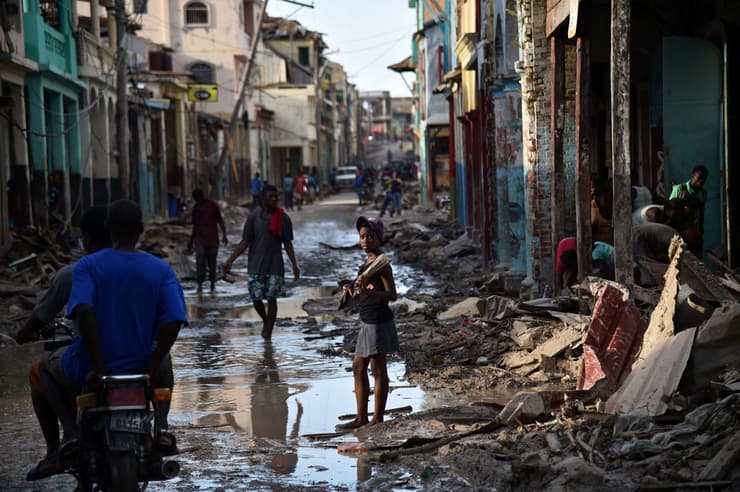 הרס בהאיטי אחרי שסופת ההוריקן "מת'יו" היכתה ב-2016