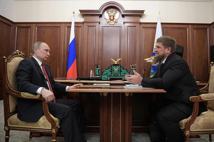 שליט צ'צ'ניה קדירוב בפגישה עם פוטין