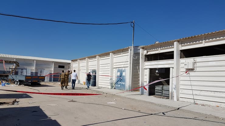 נשקייה צבאית. ארכיון