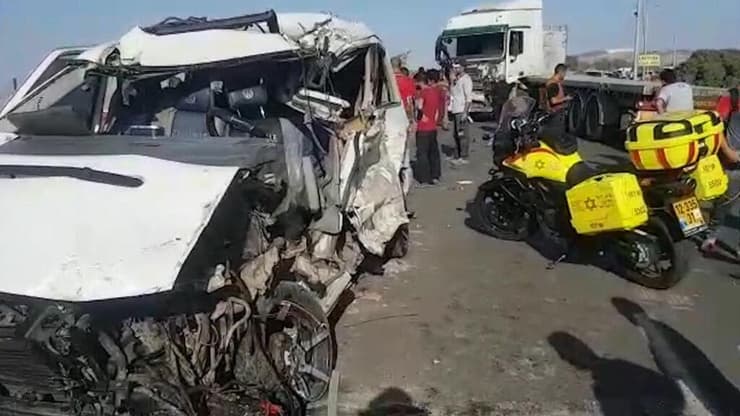 זירת התאונה ליד היישוב שקד, 2017