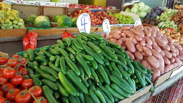 ירקות בשווקים בארץ