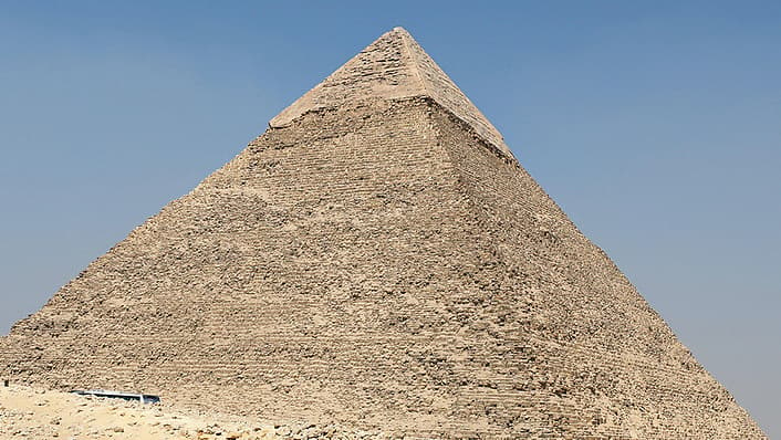 אחת הפירמידות במצרים